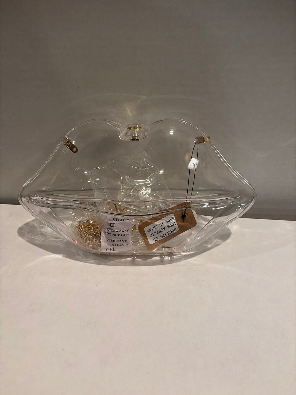 UB clear acrylic lip-shaped clutch evening purse NWT